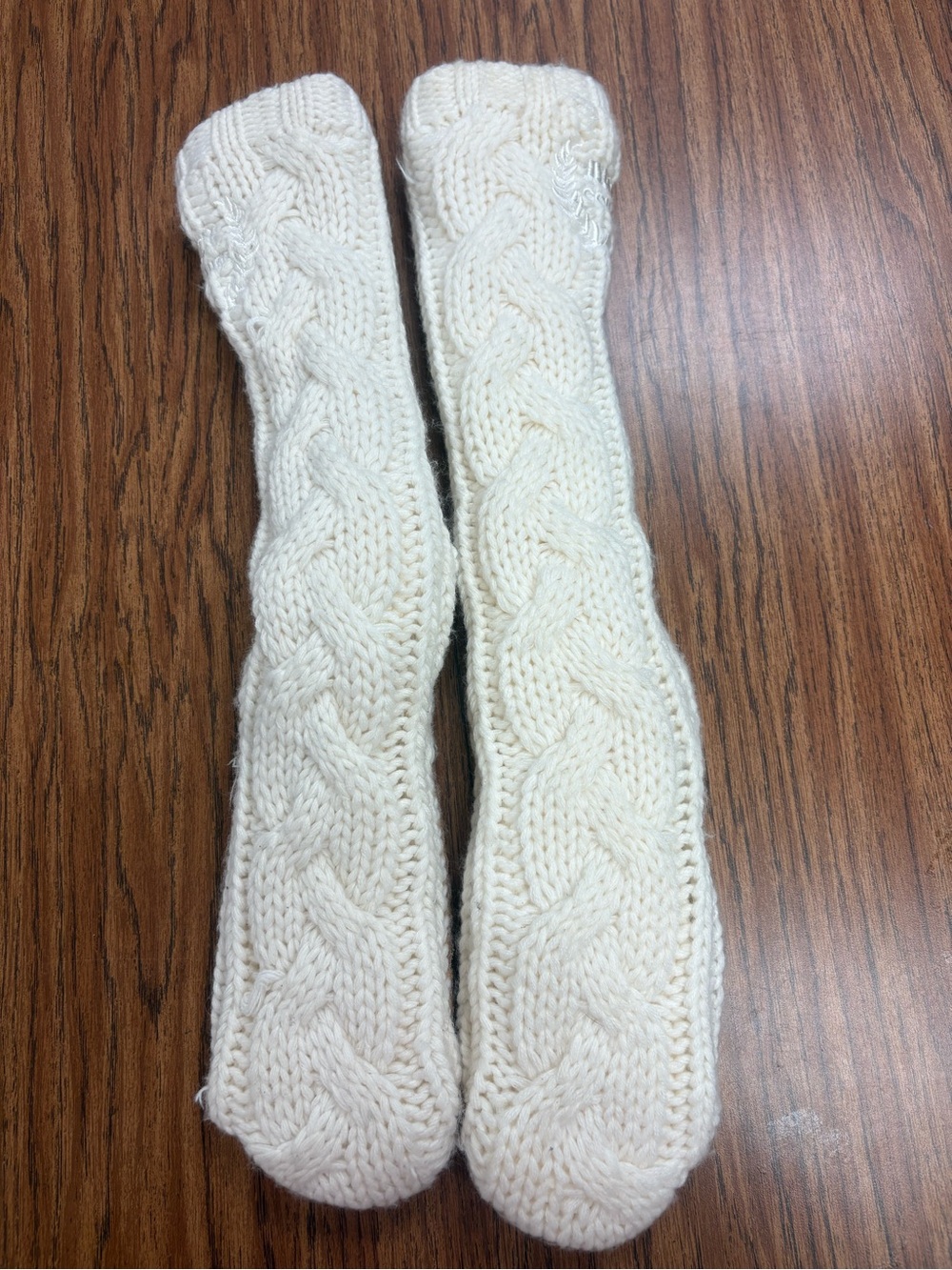 Juicy Couture Cream Cable-Knit Sweater Slippers